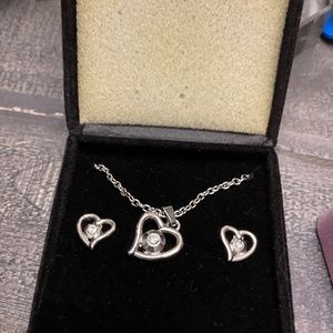 3 piece heart jewelry ( costume jewelry)
